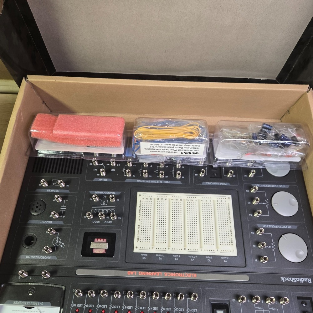 Radio Shack Technology Plus Electronics Learning Lab 28-027 - Picture 4 of 6